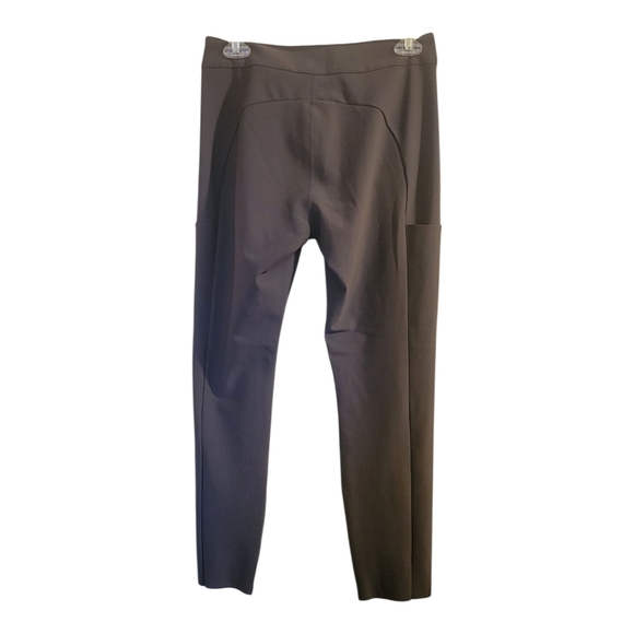 Athleta Stellar Trouser in Black - Picture 3 of 6
